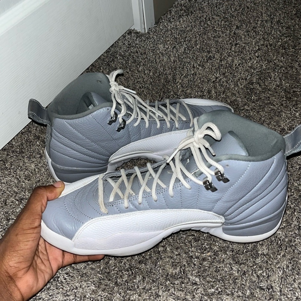 Retro jordan 12 Stealth